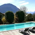 Maison Provins, Piscine, Calme, Famille فيلة